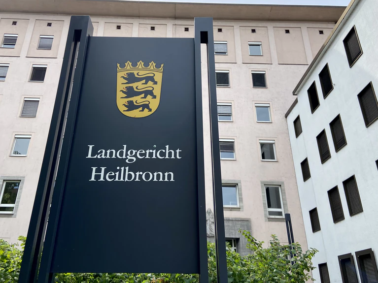 Aufnahme eines Gerichtsgebäudes in Heilbronn — © Tobias Zimmermann/Radio Ton