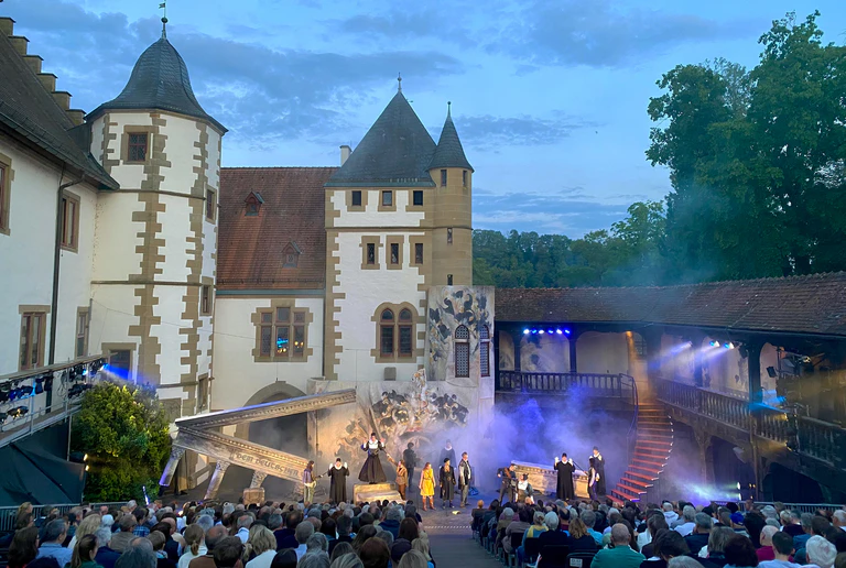  — © Burgfestspiele Jagsthausen