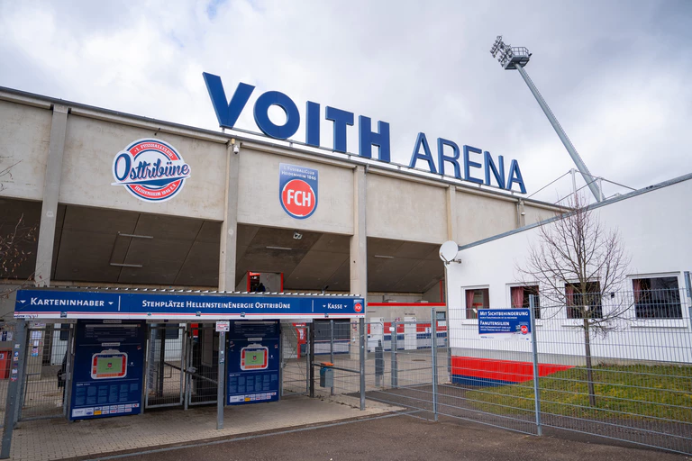 — © 1. FC Heidenheim 1846