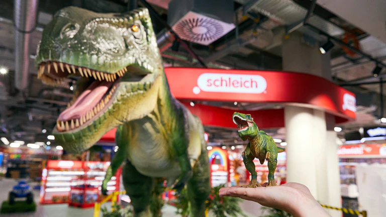 — © Schleich GmbH